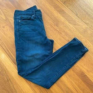 🥳 3/$20 Gap Size 8 True Skinny Jeans
